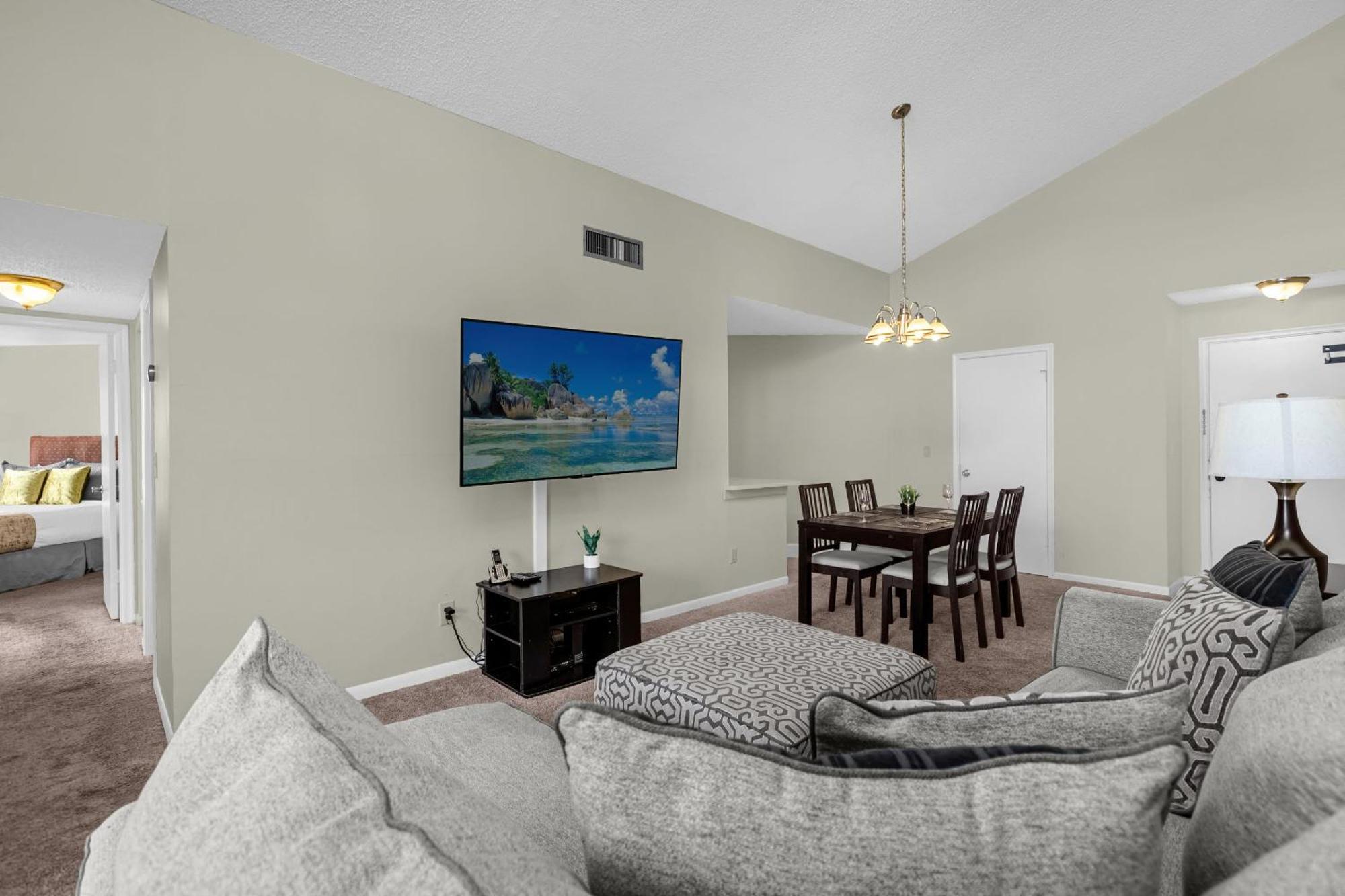 Modern Cozy 2Br Condo Near Disney أورلاندو المظهر الخارجي الصورة